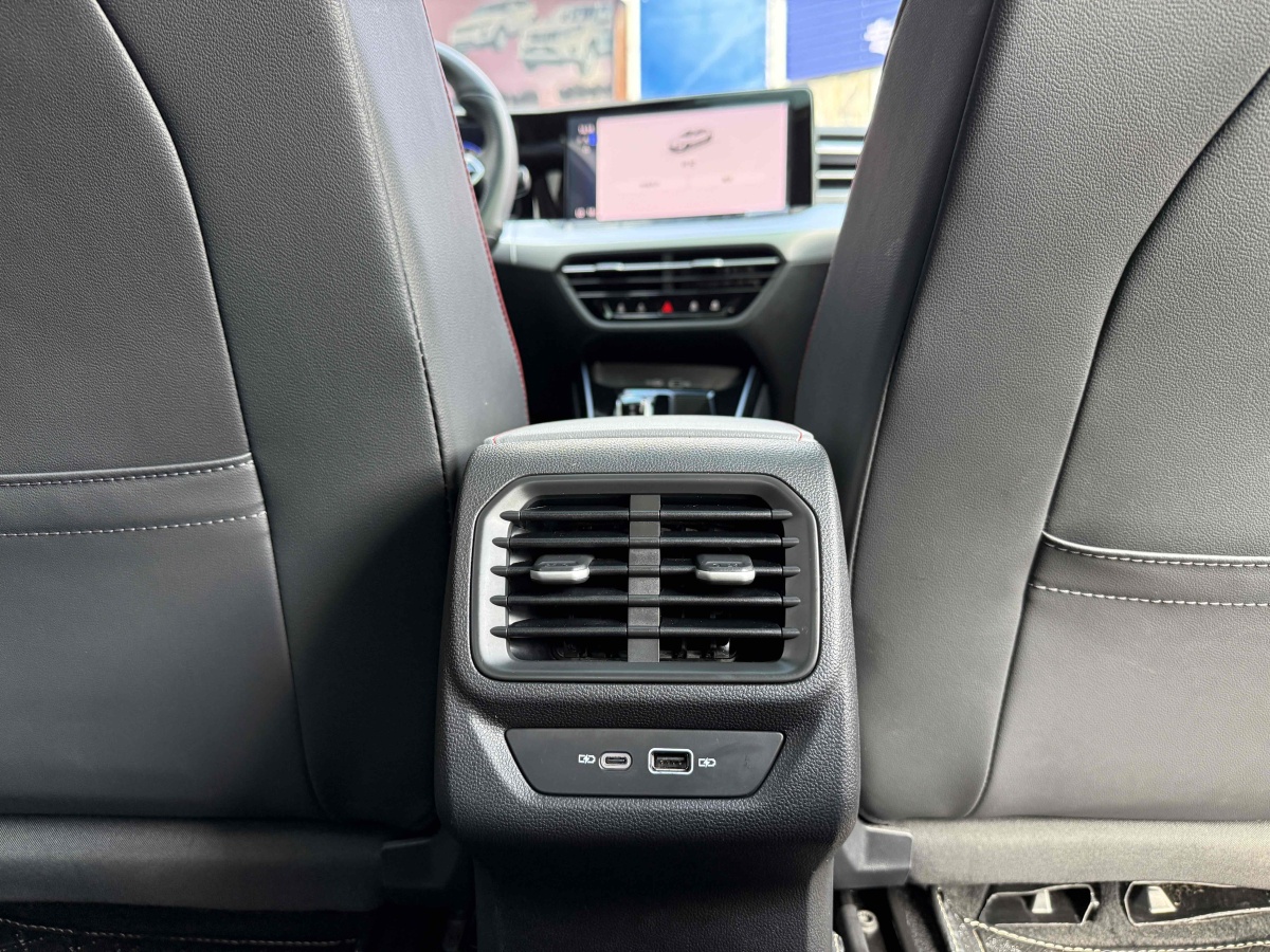 2022年12月大眾 凌渡  2022款 凌渡L 280TSI DSG酷辣版