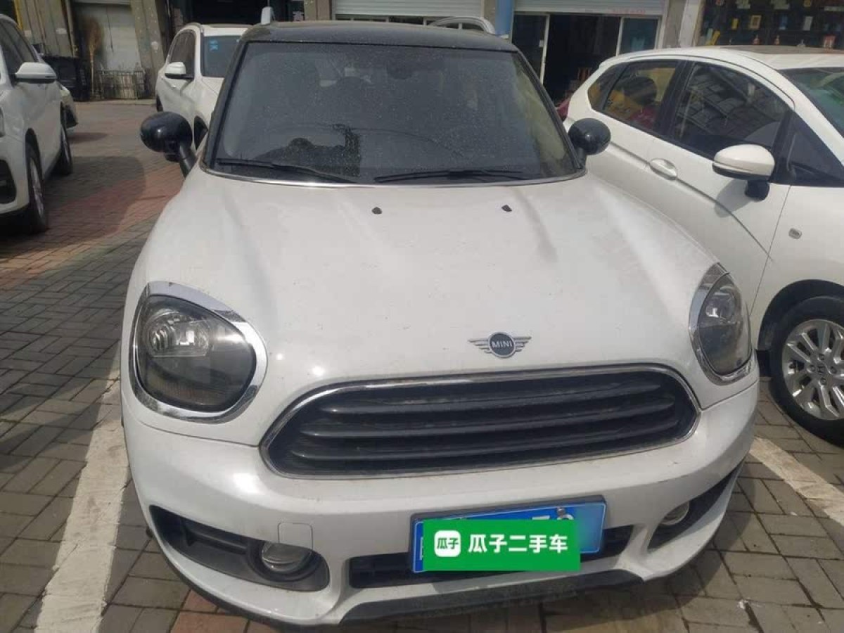 MINI COUNTRYMAN  2018款 1.5T COOPER 經(jīng)典派圖片