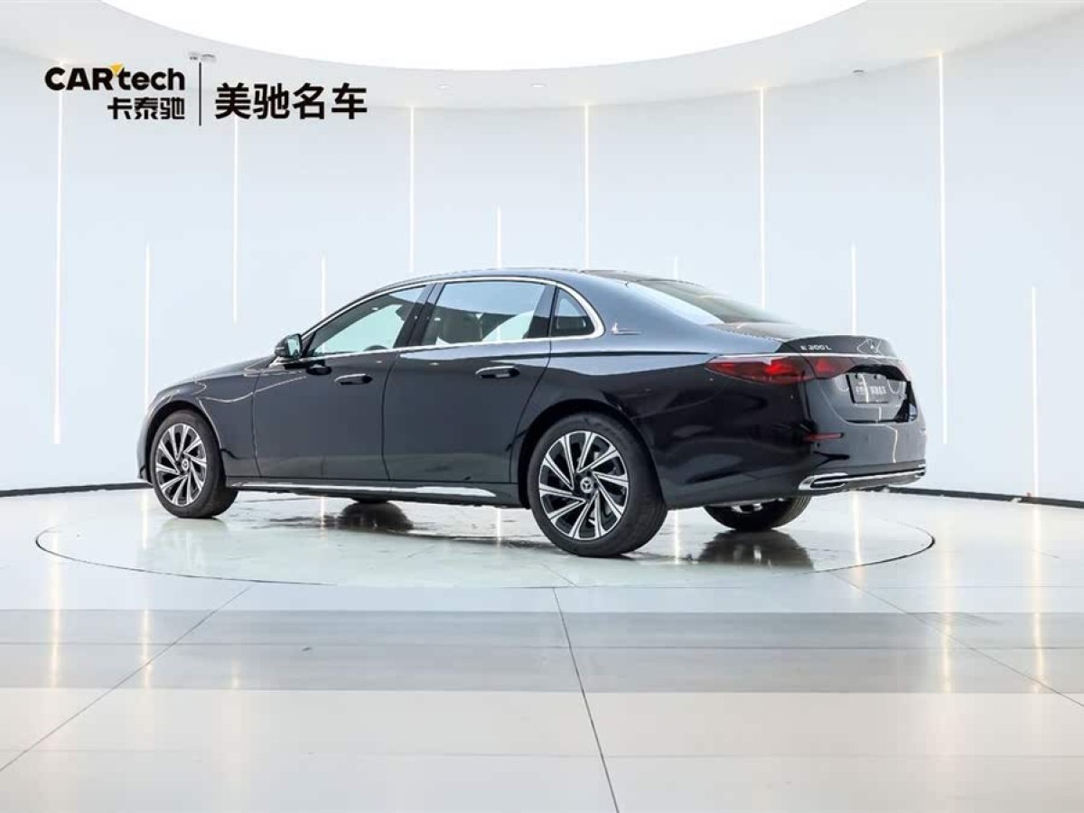 奔馳 奔馳E級(jí)  2025款 改款 E 300 L 豪華型圖片