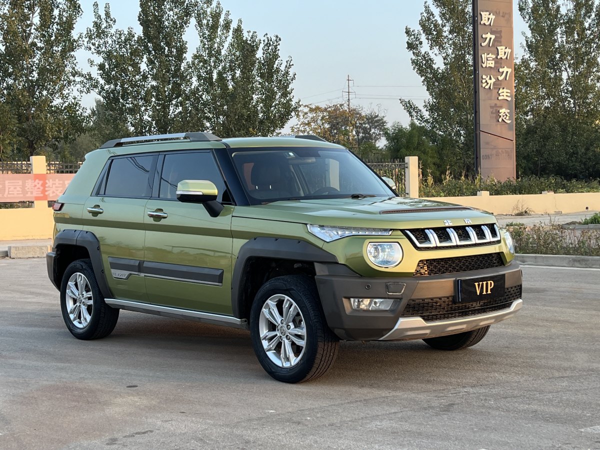 北汽 BJ20  2016款 1.5T 手動(dòng)豪華型圖片