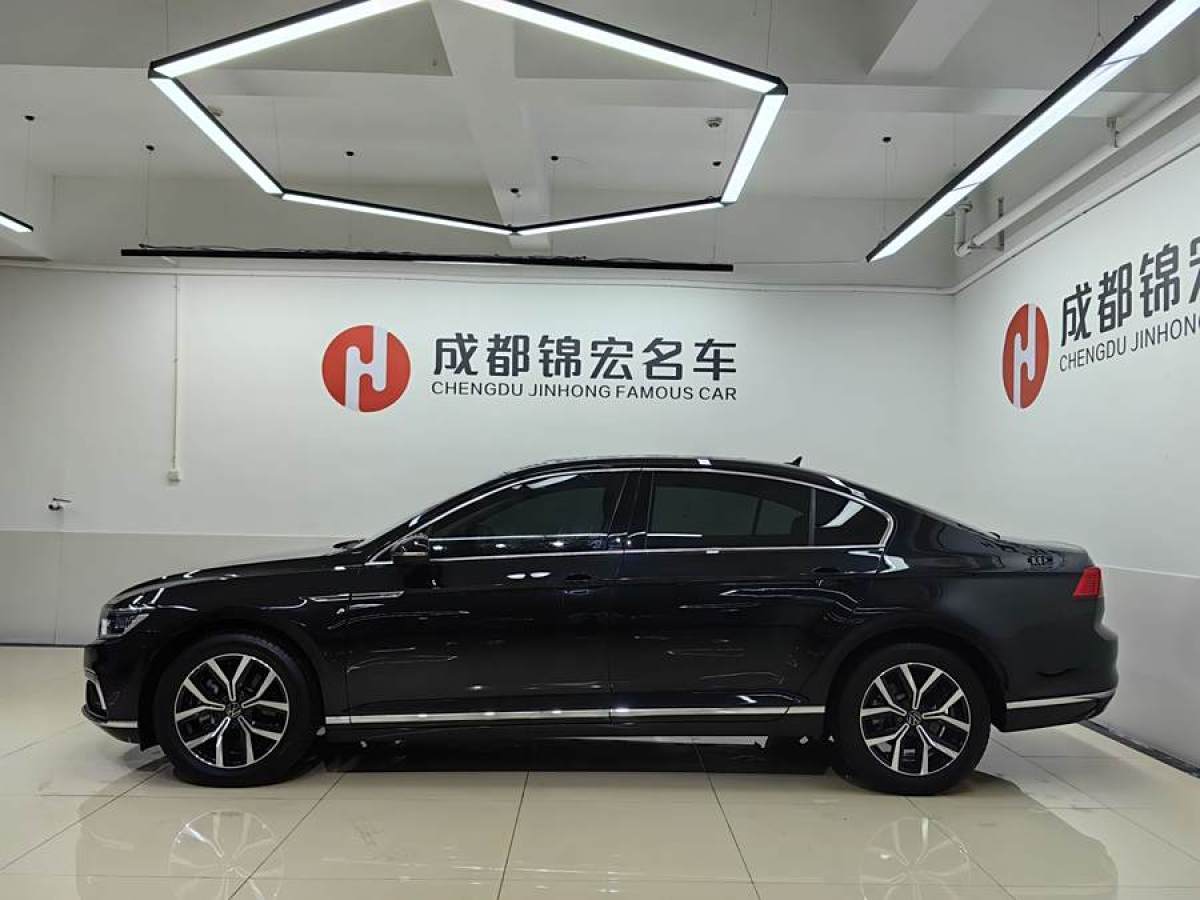 大眾 邁騰  2020款 330TSI DSG 領(lǐng)先型圖片