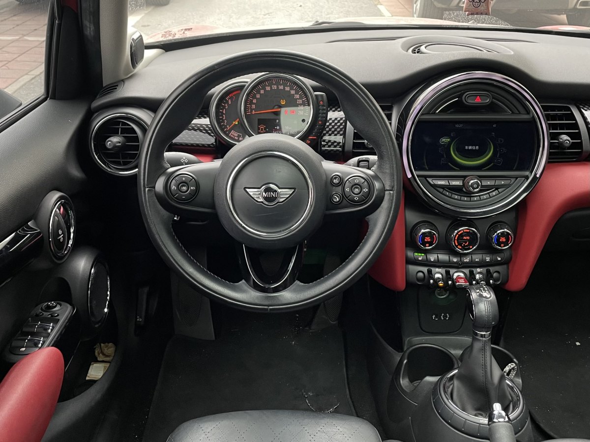 MINI MINI  2015款 2.0T COOPER S 五門版圖片