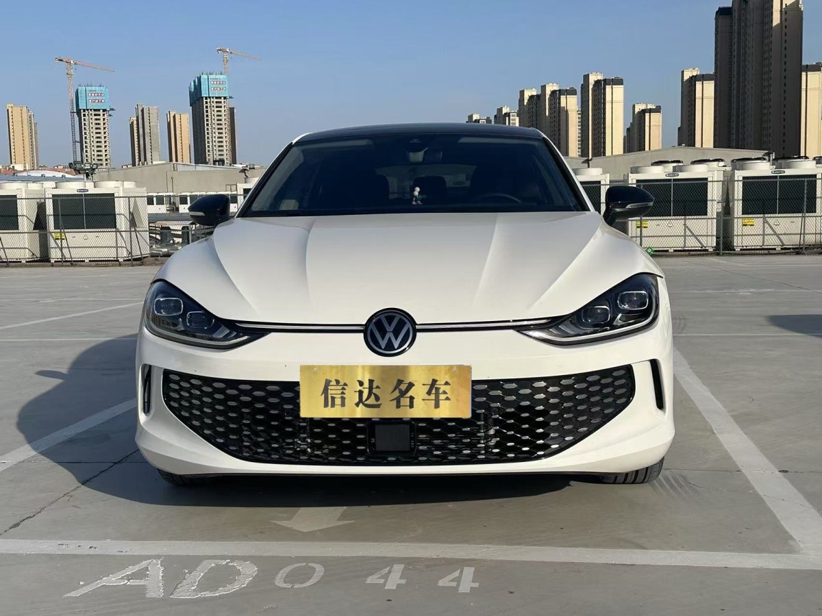 大眾 凌渡  2023款 凌渡L 280TSI DSG超辣旗艦版圖片