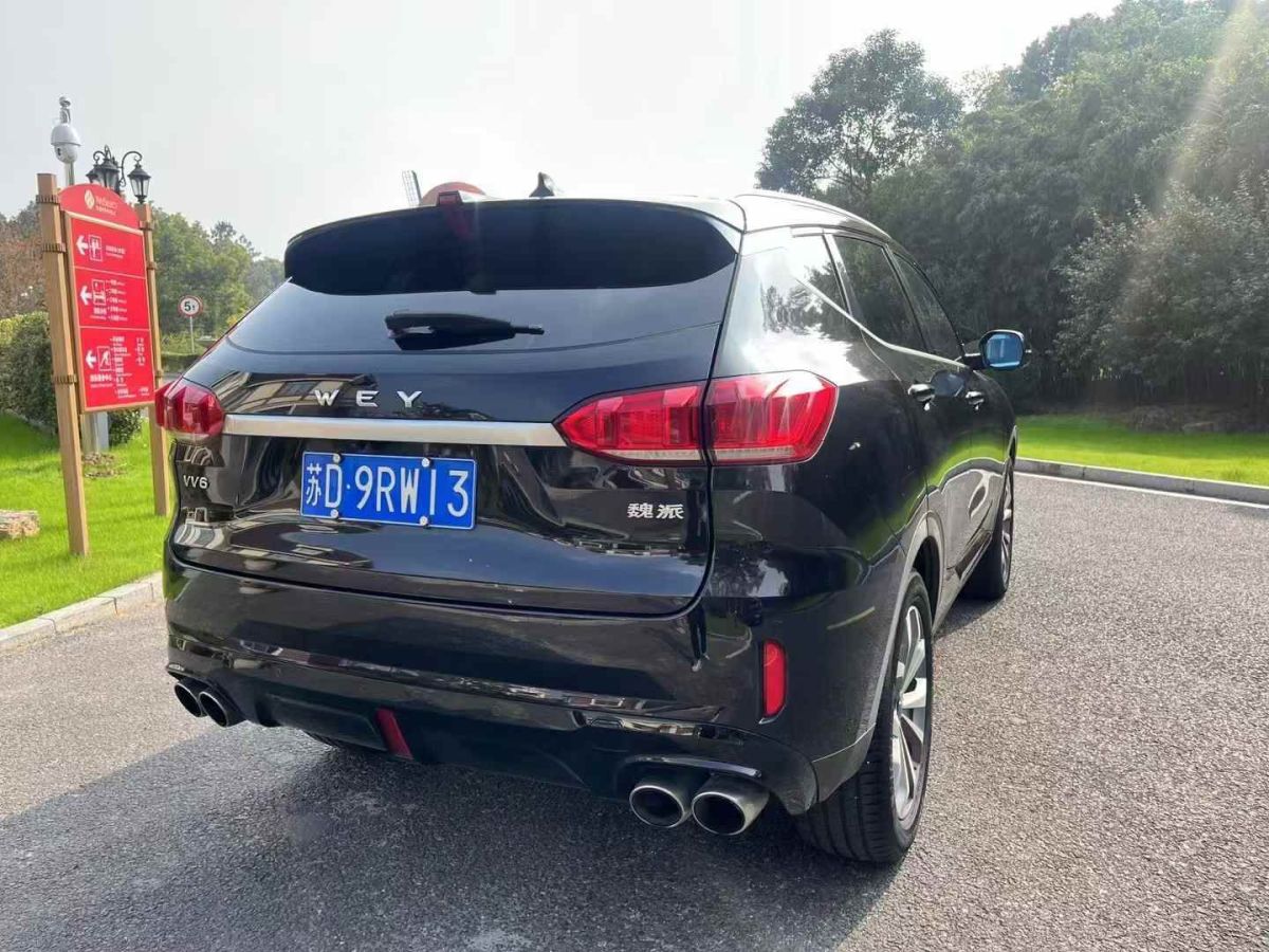 奔馳 奔馳A級  2019款  A 220 L 4MATIC 運動轎車圖片