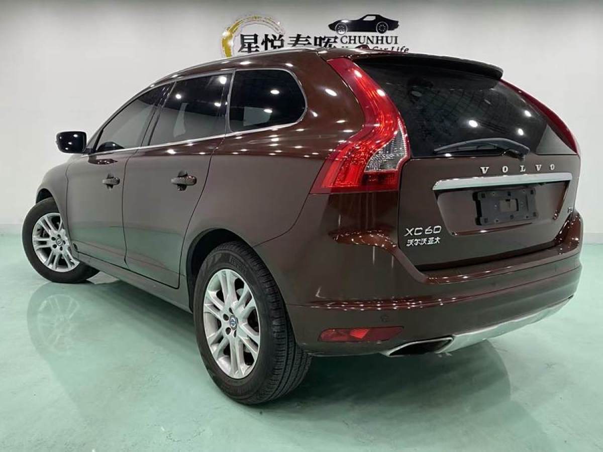 沃爾沃 XC60  2016款 T5 智進(jìn)版圖片