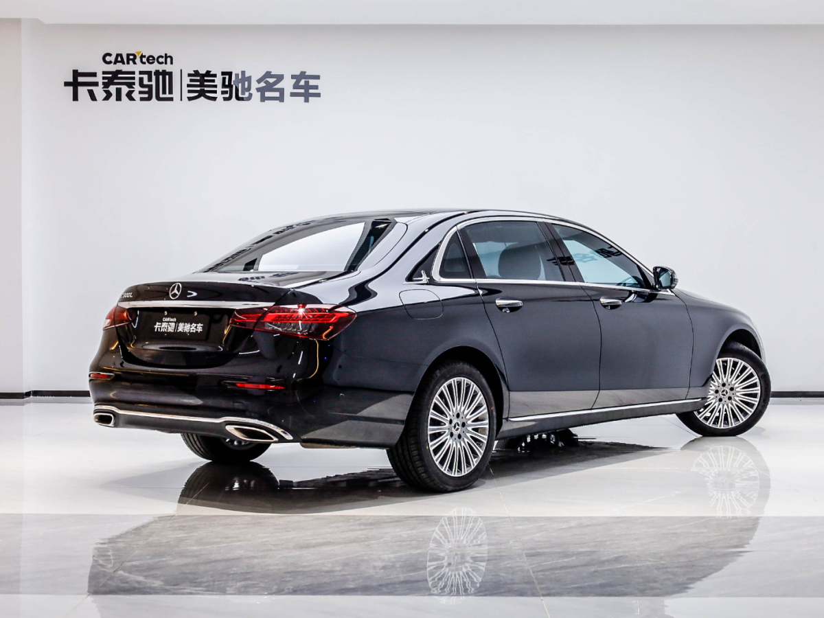 奔驰E级 2023款 改款 E 300 L 豪华型图片