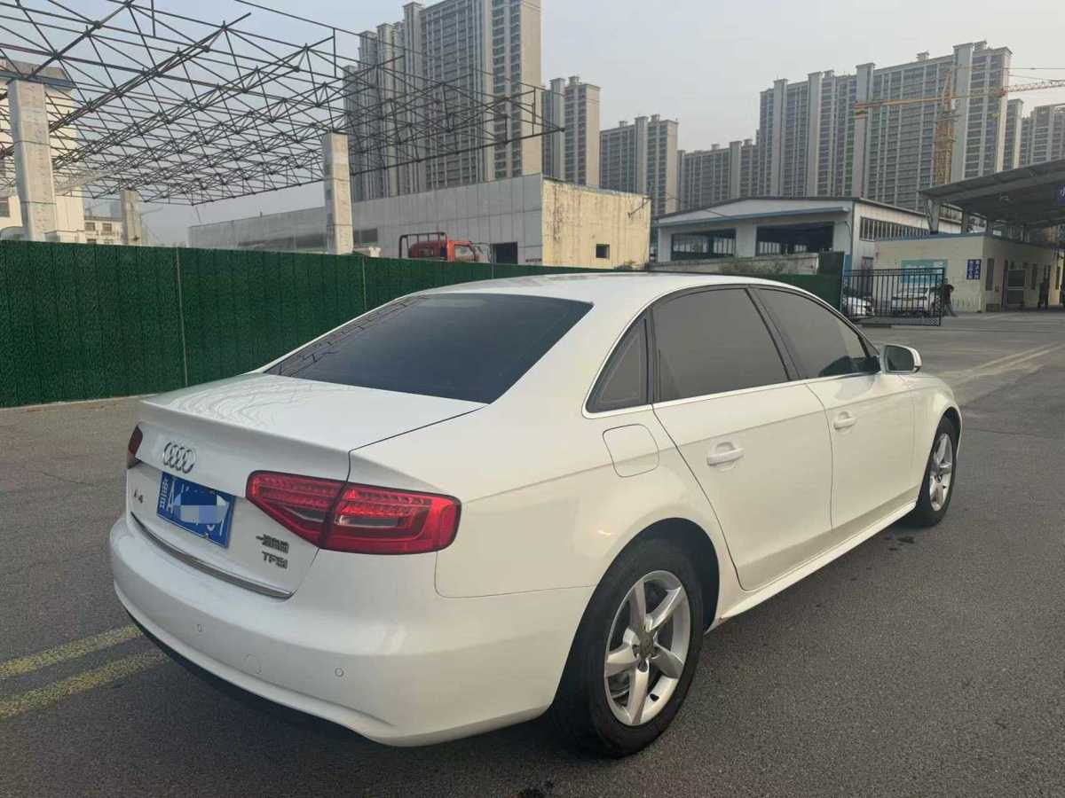 奧迪 奧迪A4L  2015款 30 TFSI 自動舒適型圖片