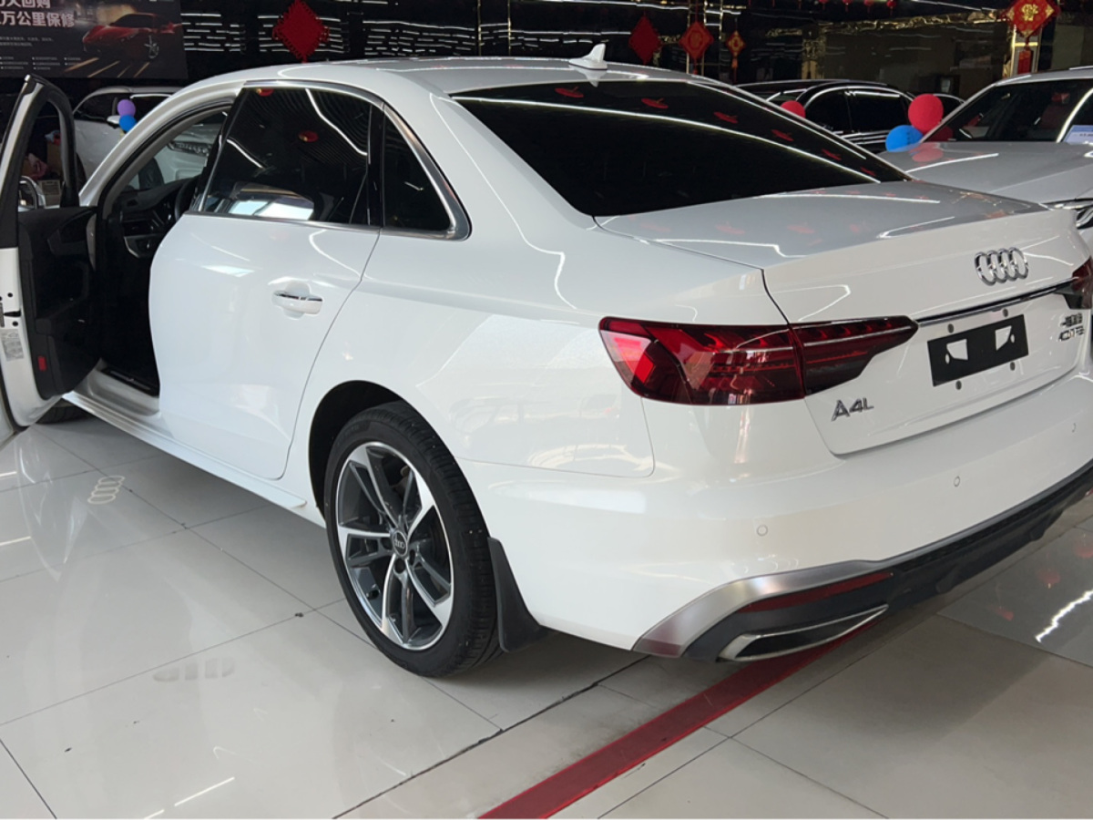 奧迪 奧迪A4L  2023款 40 TFSI 時尚動感型圖片