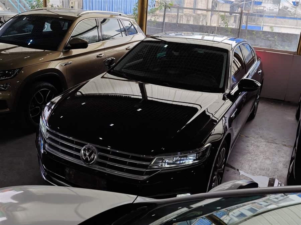 大眾 輝昂  2019款  380TSI 兩驅(qū)商務版 國VI圖片