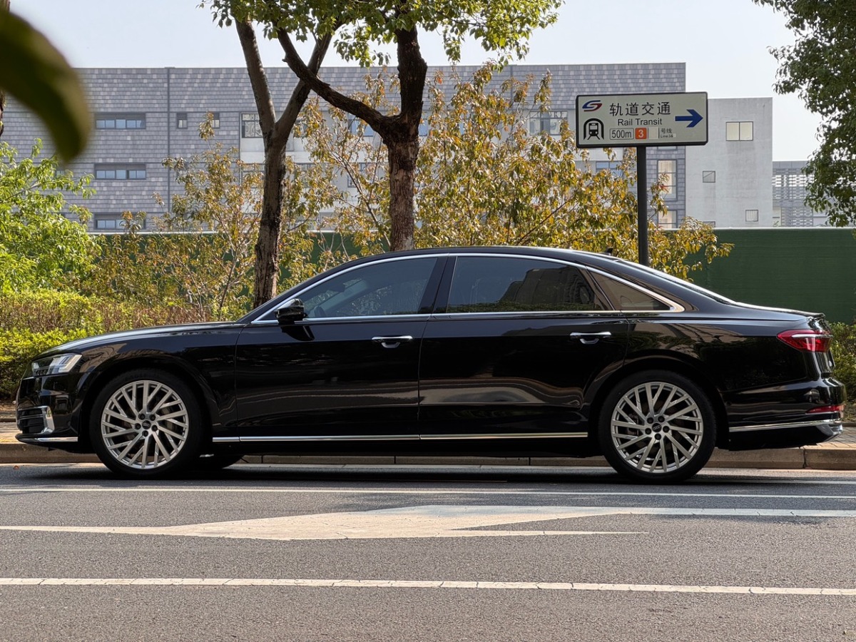 2021年03月奧迪 奧迪A8  2021款 A8L 50 TFSI quattro 豪華型