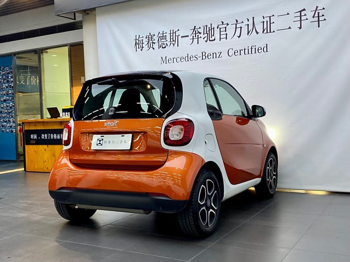 smart fortwo  2017款 1.0L 52千瓦新聲特別版圖片