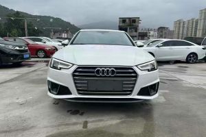 奧迪A4L 奧迪 35 TFSI 時尚動感型