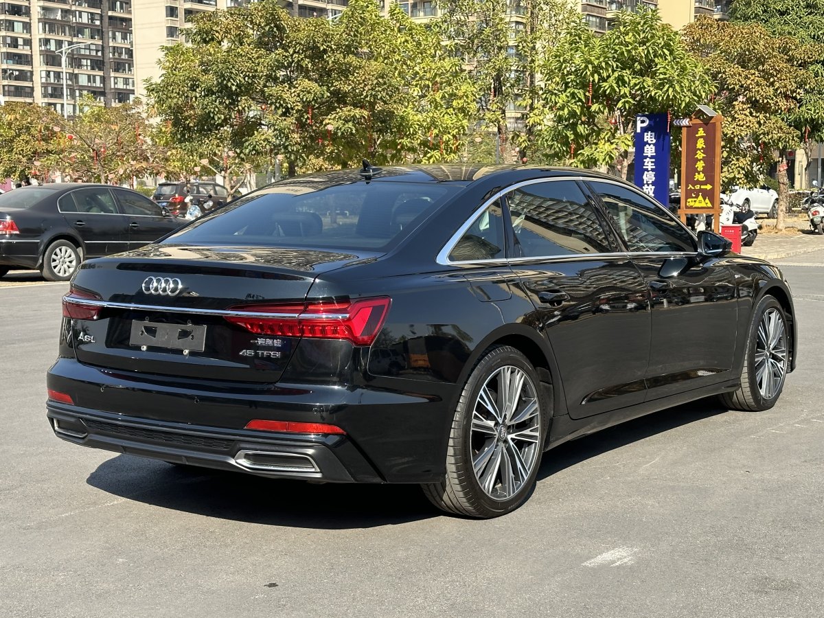 奧迪 奧迪A6L  2021款 45 TFSI 臻選動(dòng)感型圖片