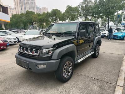 2017年3月 北京 BJ40 40L 2.3T 自動四驅(qū)尊享版圖片