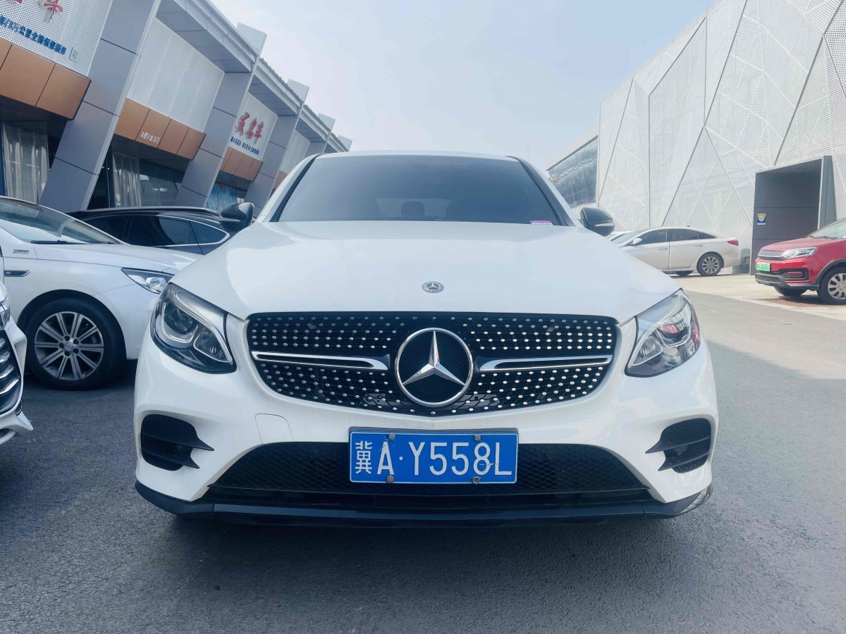 奔馳 奔馳GLC  2023款 GLC 300 4MATIC 轎跑SUV圖片