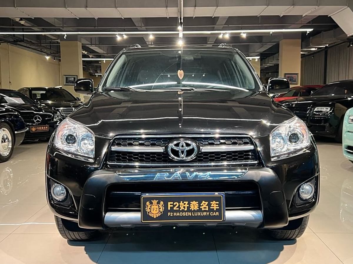 豐田 RAV4榮放  2011款 2.4L 自動四驅(qū)至臻導(dǎo)航版圖片