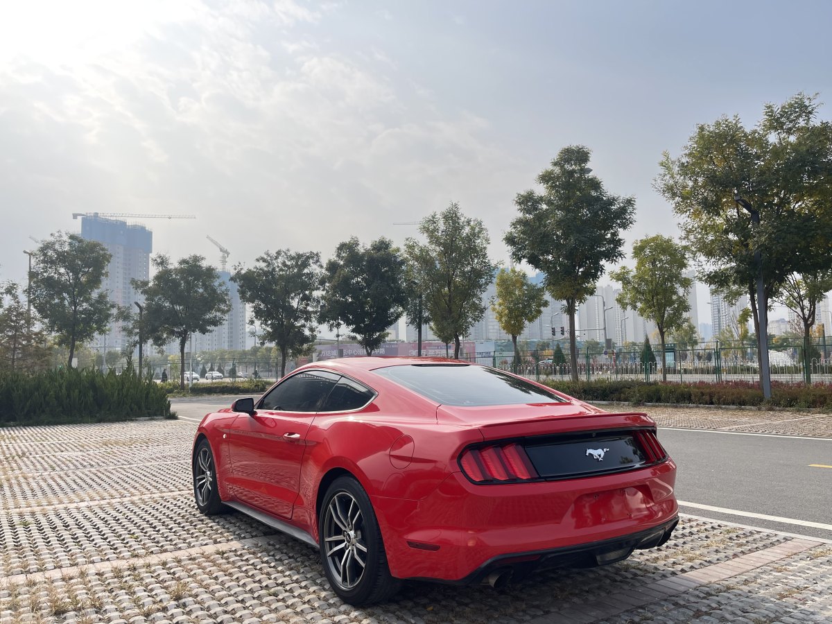 2018年4月福特 Mustang  2017款 2.3T 性能版