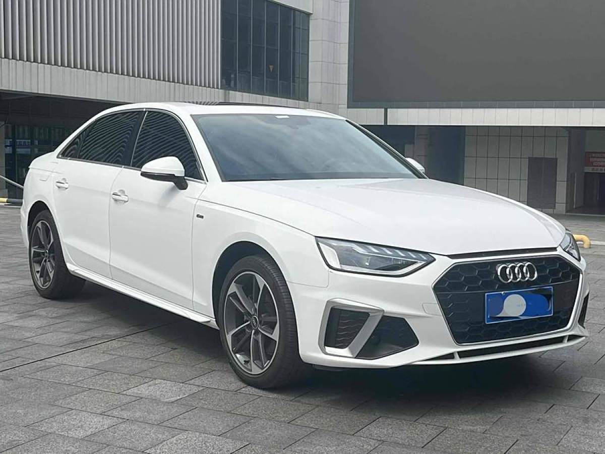 奧迪 奧迪A4L  2022款 40 TFSI 時(shí)尚動(dòng)感型圖片