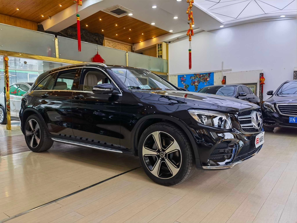 奔馳 奔馳glc 2019款 改款 glc 300 l 4matic 動感型圖片