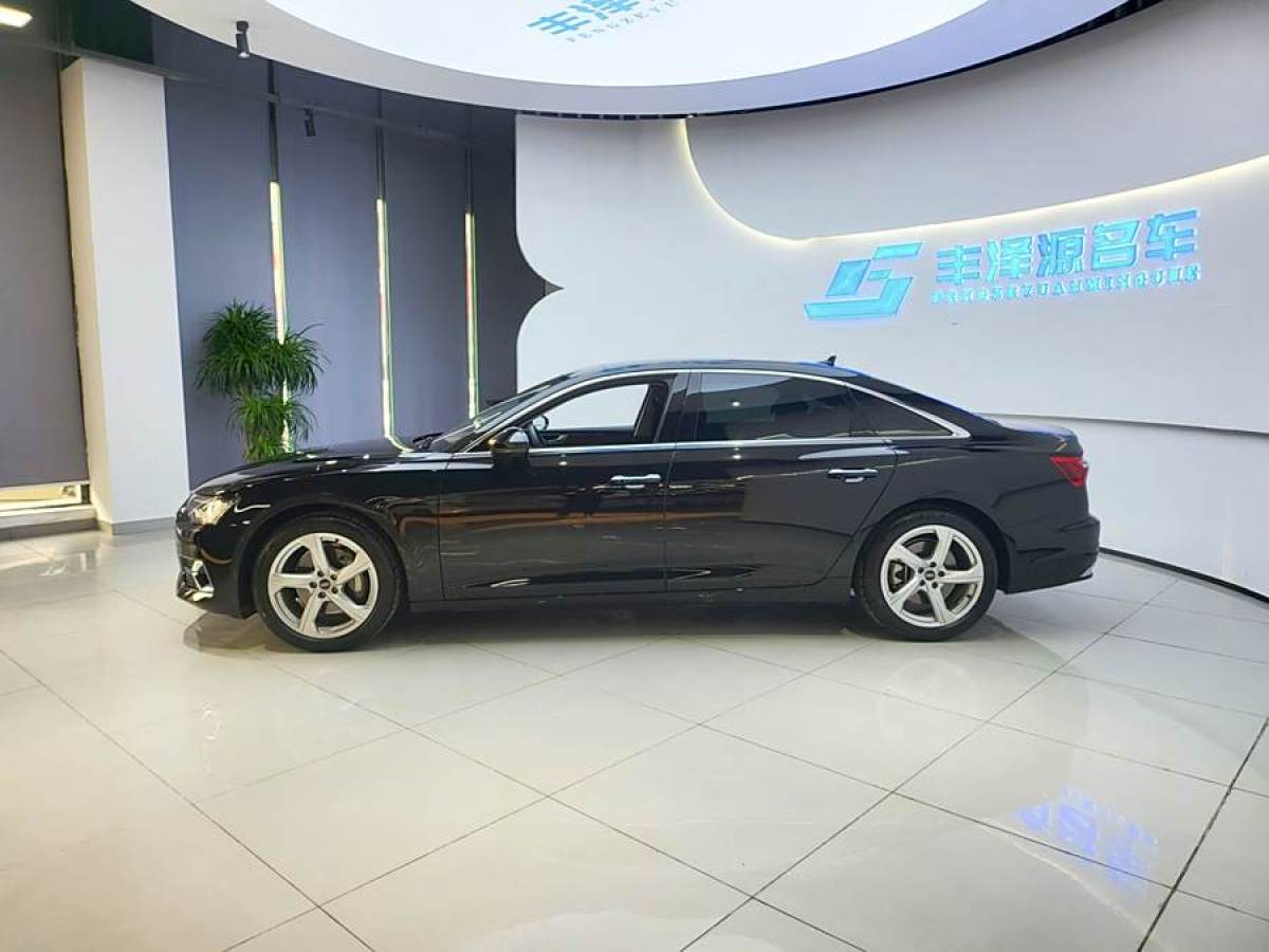 奧迪 奧迪A6L  2023款 改款 45 TFSI quattro 臻選致雅型圖片