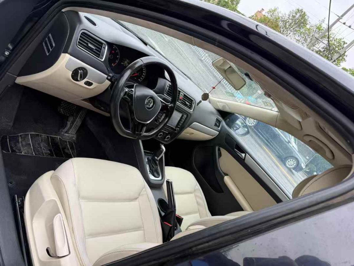 大眾 速騰  2013款 1.4TSI 藍驅(qū)版圖片