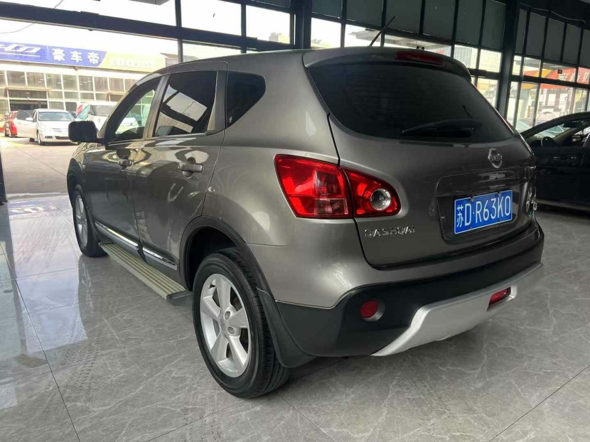 日產(chǎn) 逍客  2011款 2.0XL 火 CVT 2WD圖片