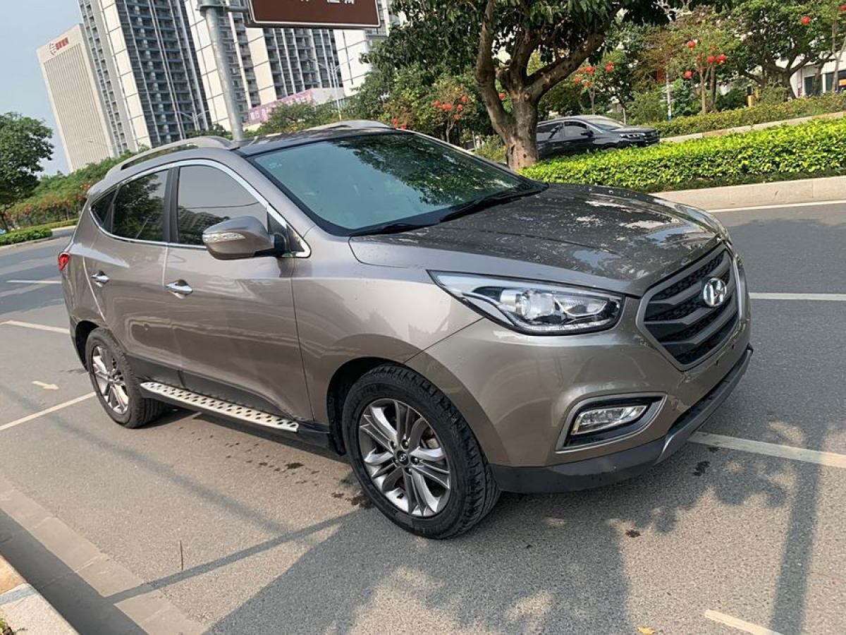 現(xiàn)代 ix35  2013款 2.0L 自動(dòng)兩驅(qū)智能型GLS 國(guó)IV圖片