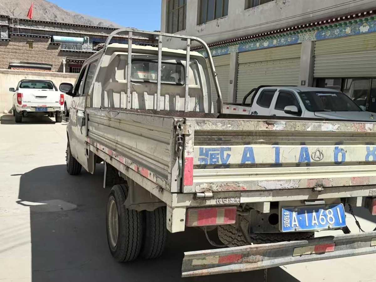長安跨越 跨越王X5  2018款 1.5L 標(biāo)準(zhǔn)型雙排后雙輪標(biāo)準(zhǔn)貨箱DK15C圖片