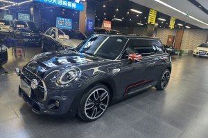 MINI MINI 2.0T COOPER S 賽車手