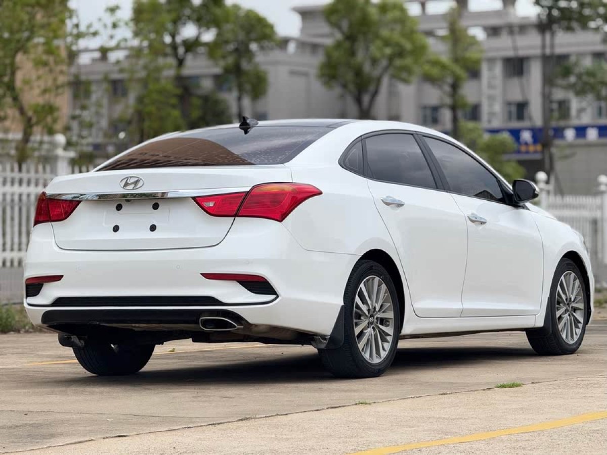 現(xiàn)代 名圖  2017款 1.8L 自動智能型GLS 國VI圖片