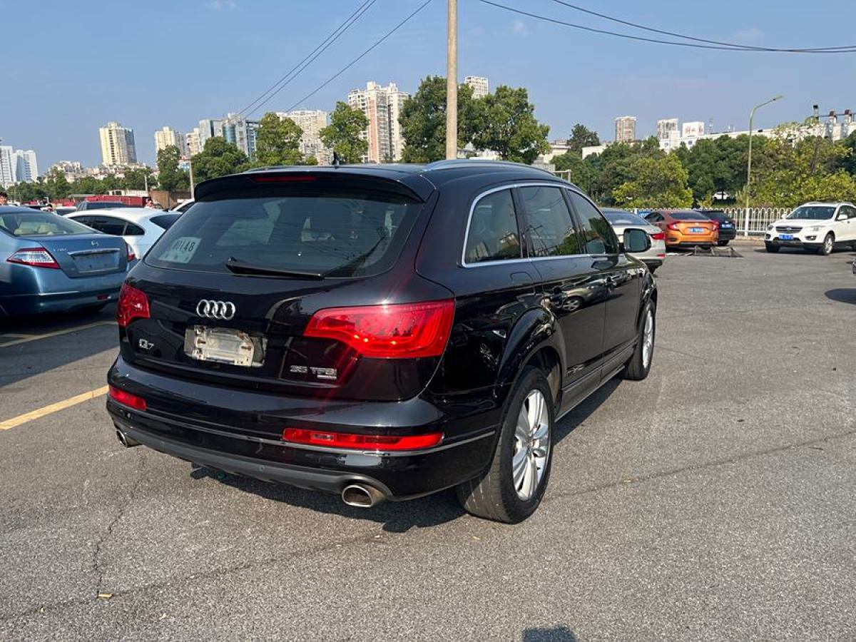 奧迪 奧迪Q7  2012款 3.0 TFSI 舒適型(200kW)圖片