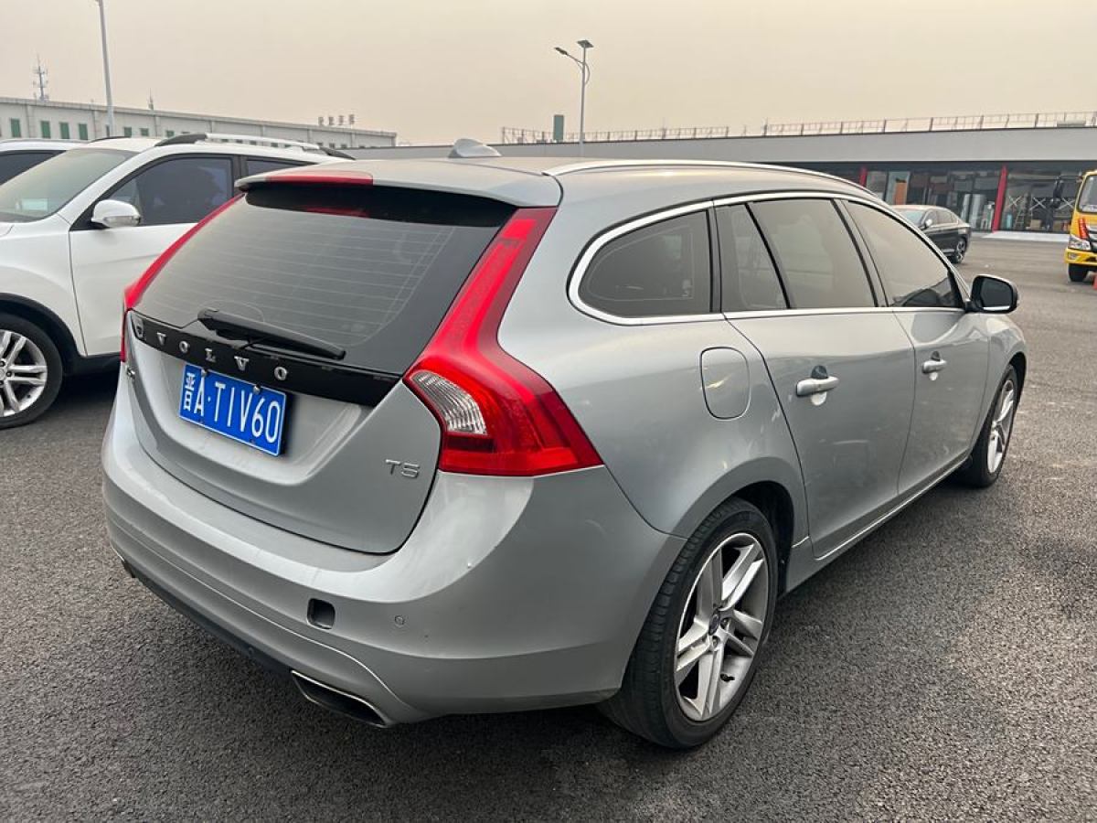 沃爾沃 V60  2014款 改款 T5 智雅版圖片