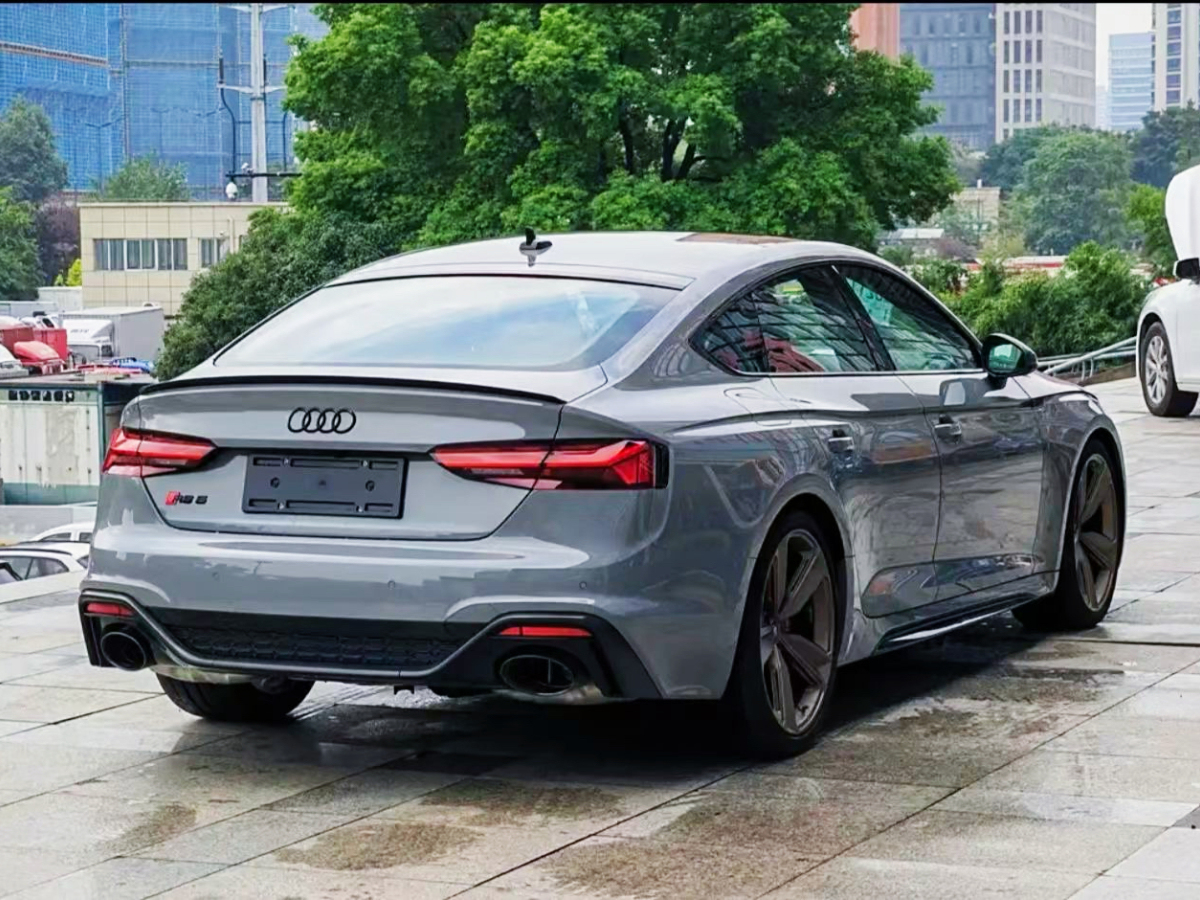 奧迪 奧迪RS 5  2021款 RS5 Sportback 黑曜版圖片