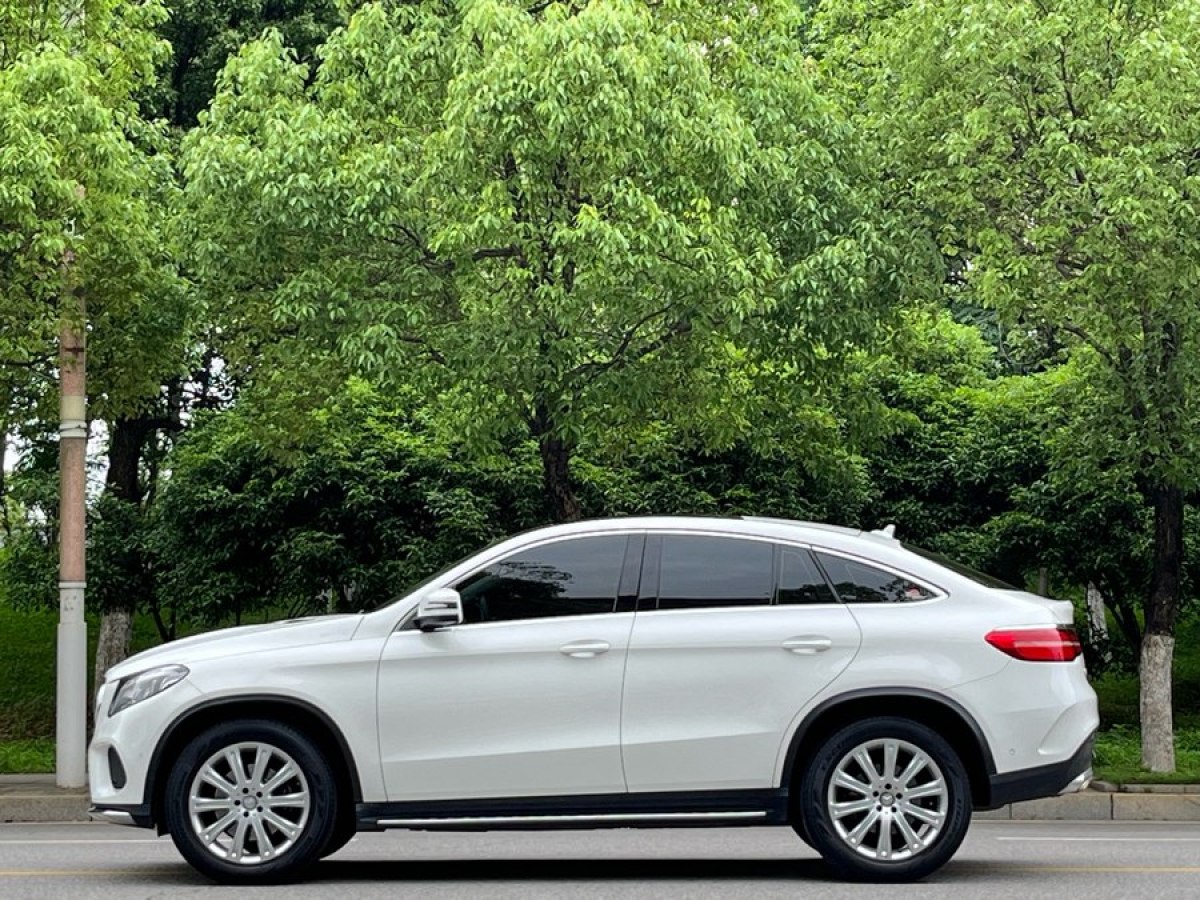 奔馳 奔馳GLE轎跑  2015款 GLE 320 4MATIC 轎跑SUV圖片