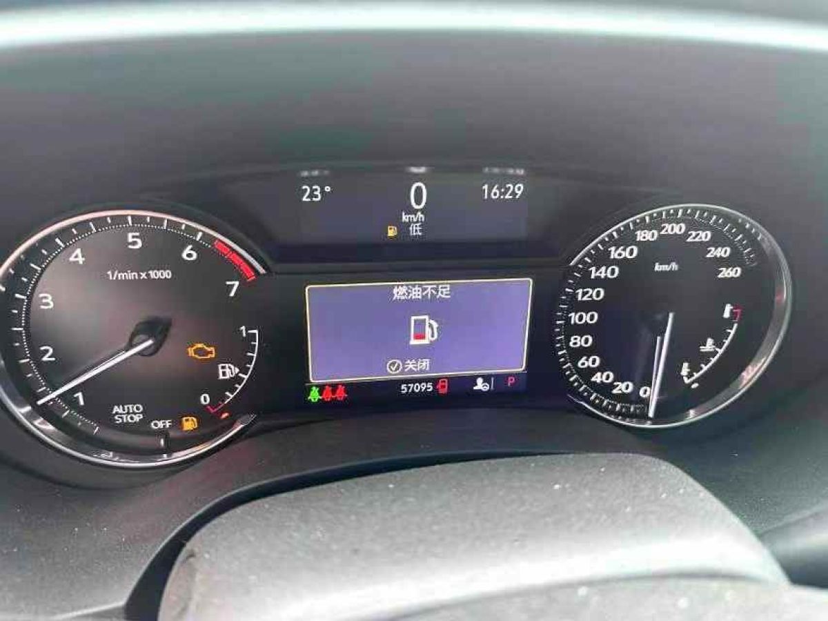 凱迪拉克 XT5  2021款 2.0T 兩驅(qū)豪華型圖片
