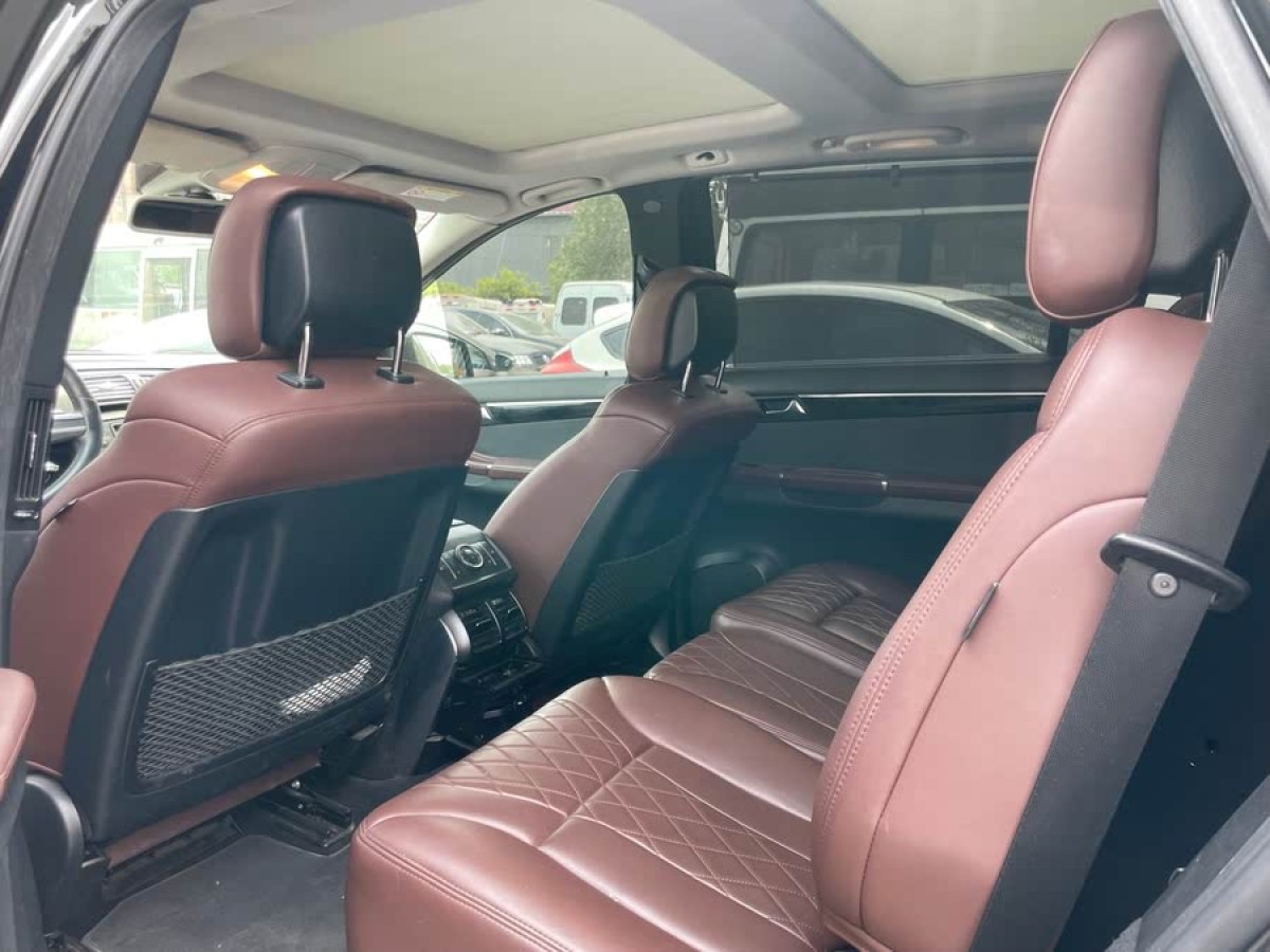 奔馳 奔馳R級(jí)  2017款 R 320 4MATIC 豪華型臻藏版圖片