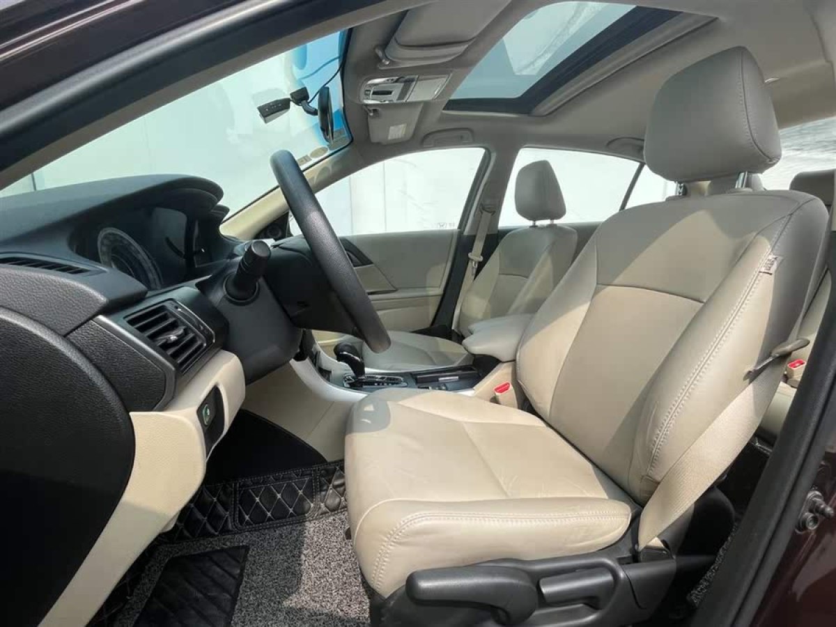 本田 雅閣  2015款 2.0L LX 舒適版圖片