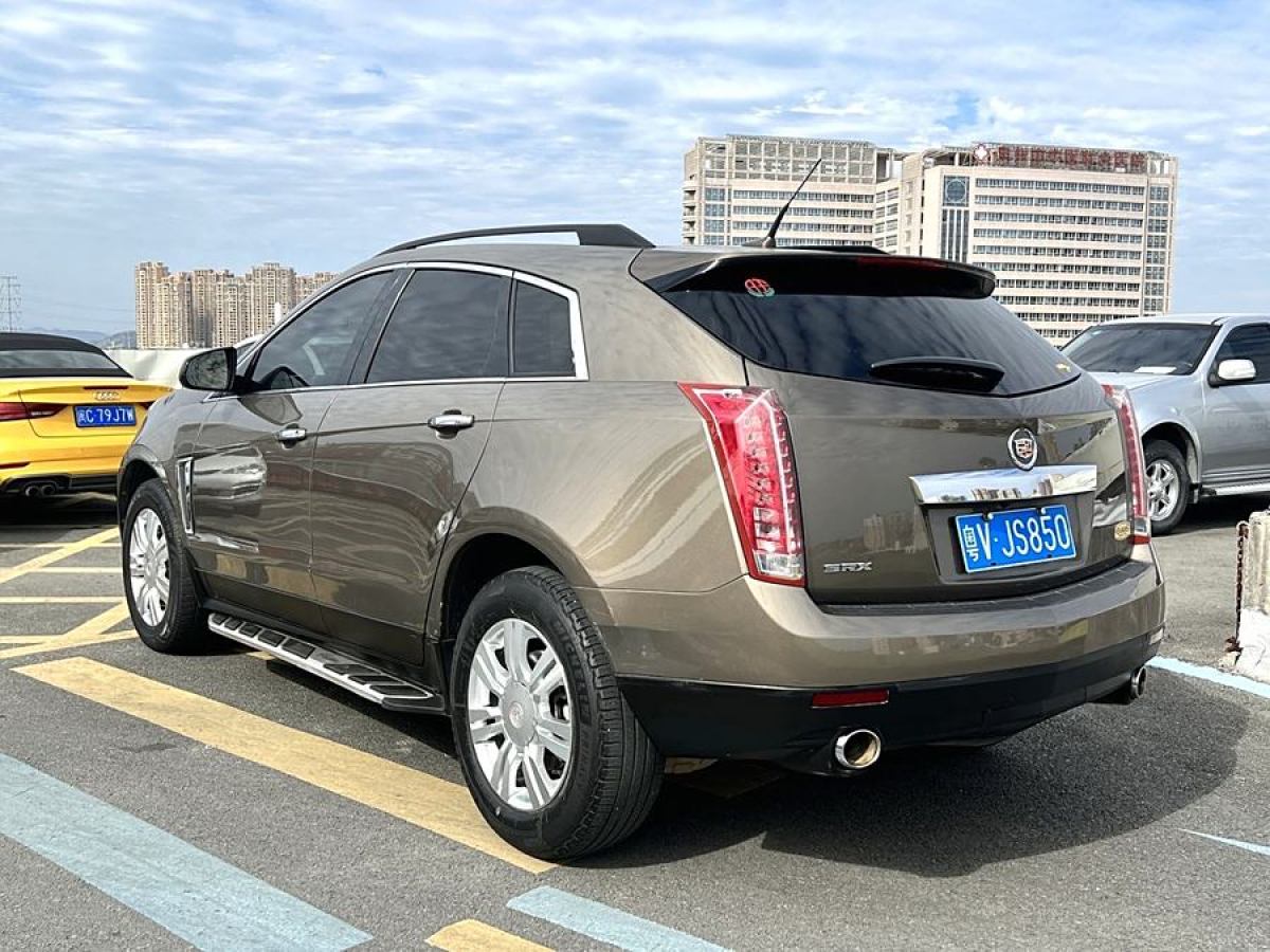 凯迪拉克 SRX  2014款 3.0L 舒适型图片