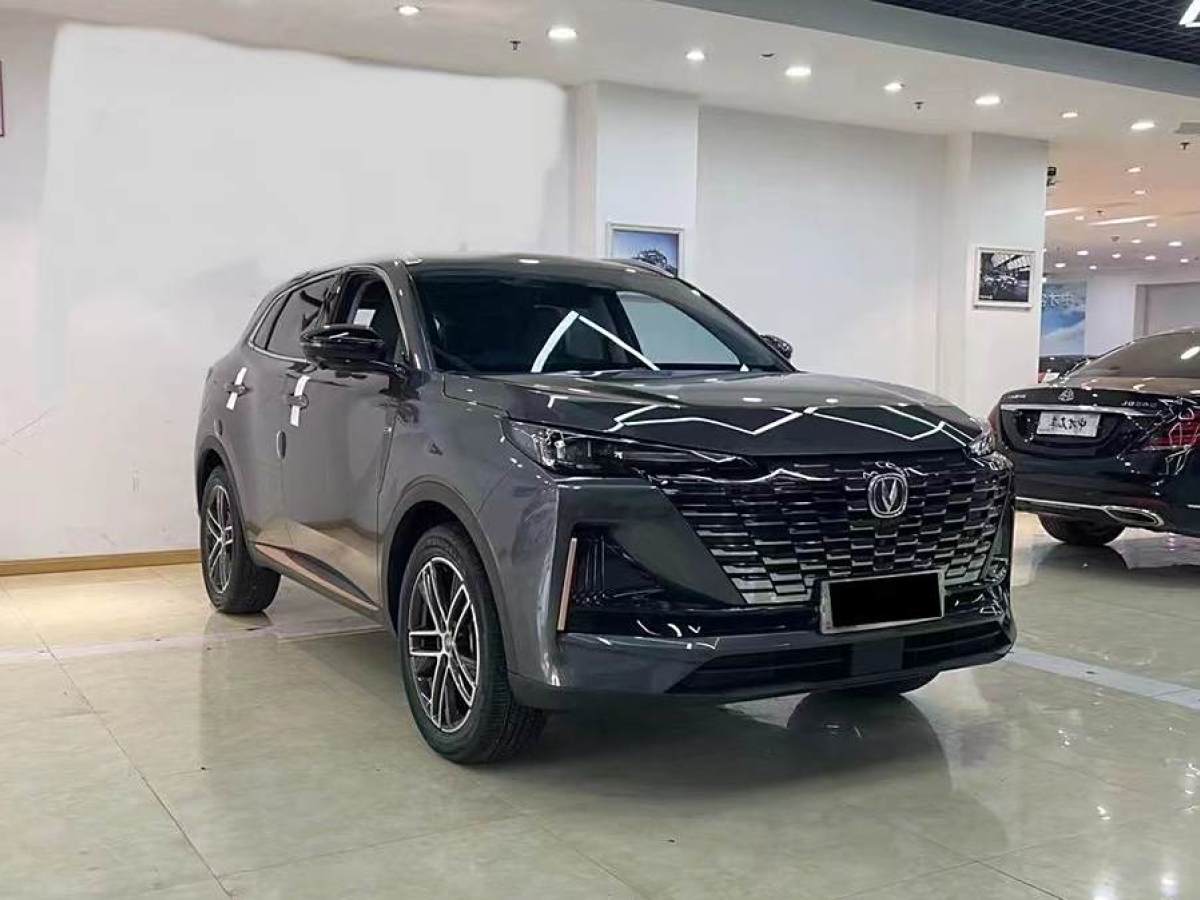 長(zhǎng)安 CS55 PLUS  2022款 第二代 1.5T DCT尊貴型圖片