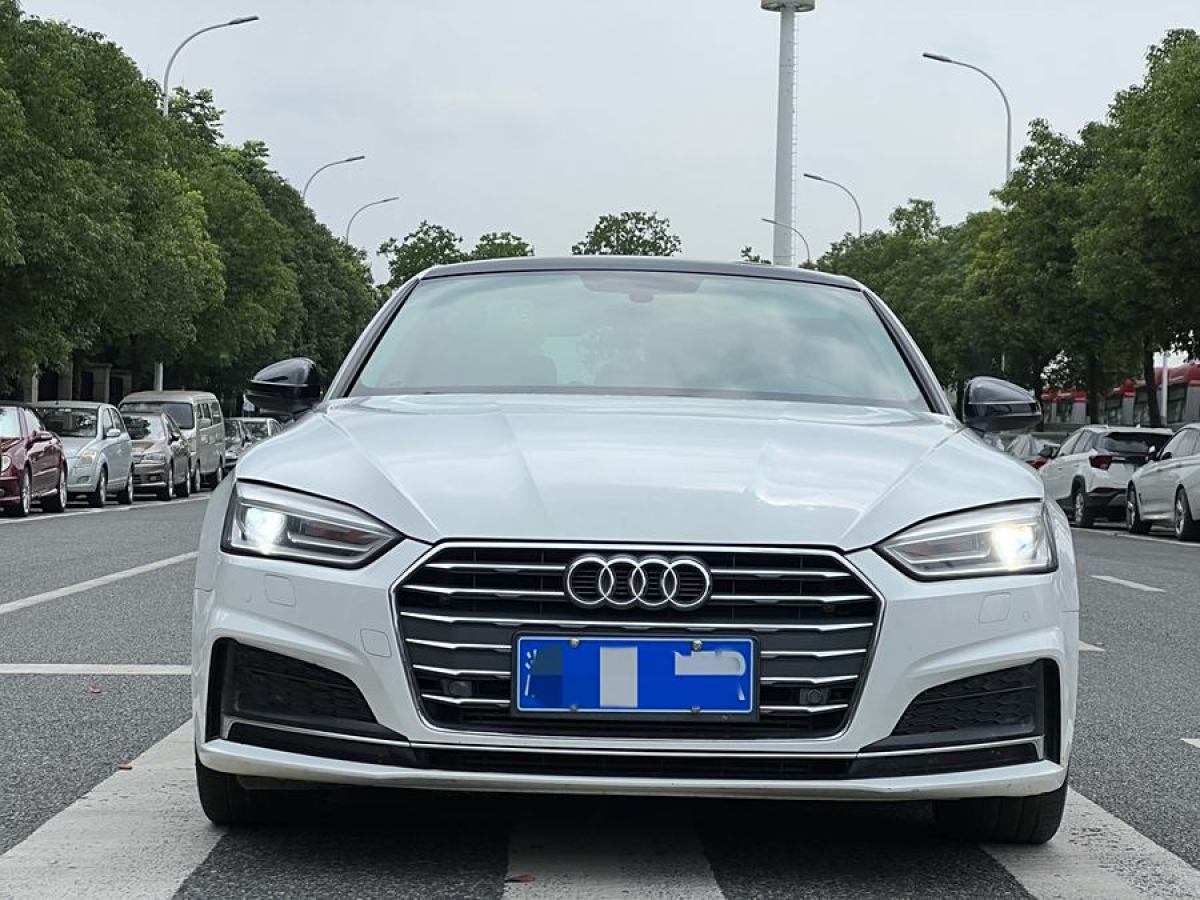 奧迪 奧迪A5  2017款 Sportback 40 TFSI 時(shí)尚型圖片