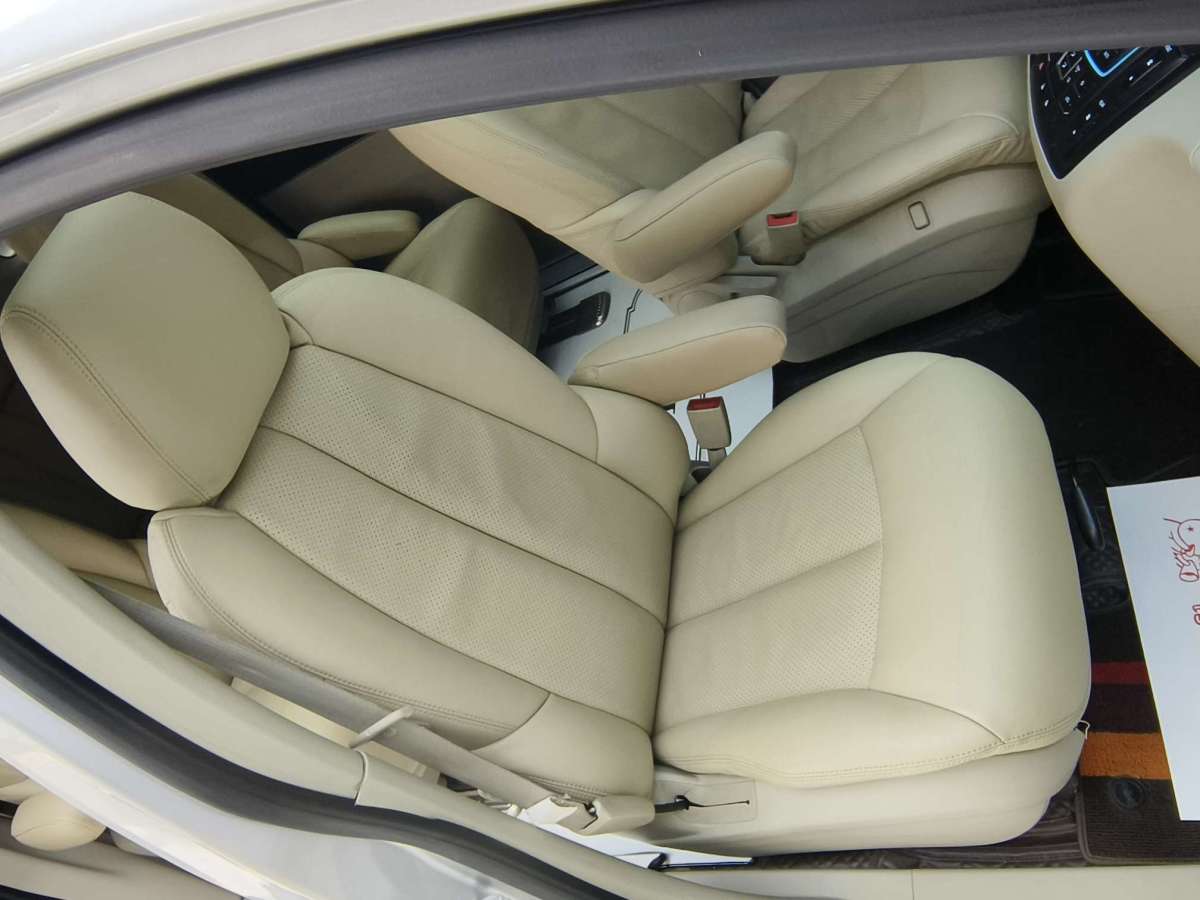 別克 GL8  2014款 2.4L CT豪華商務舒適版圖片