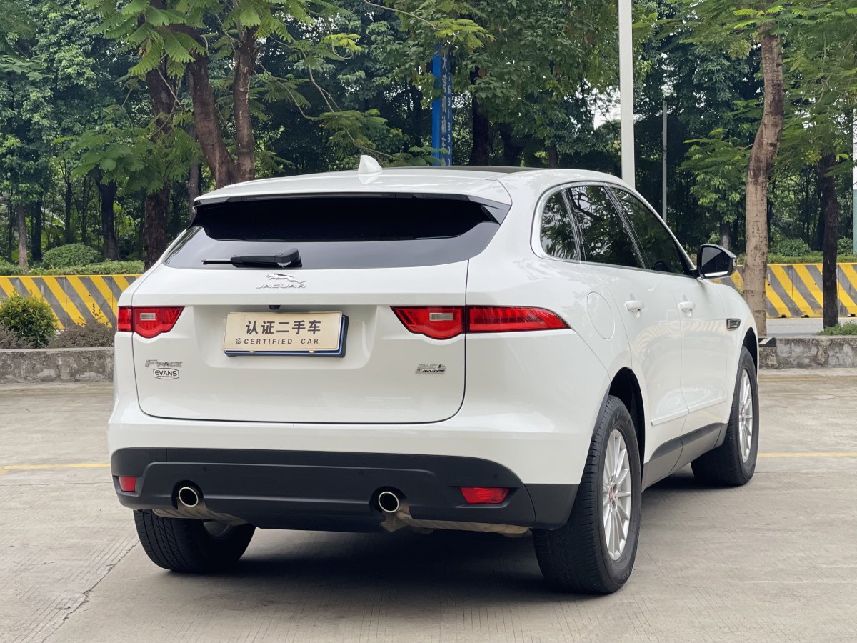 捷豹 F-PACE  2019款 2.0T 四驅(qū)都市尊享版圖片