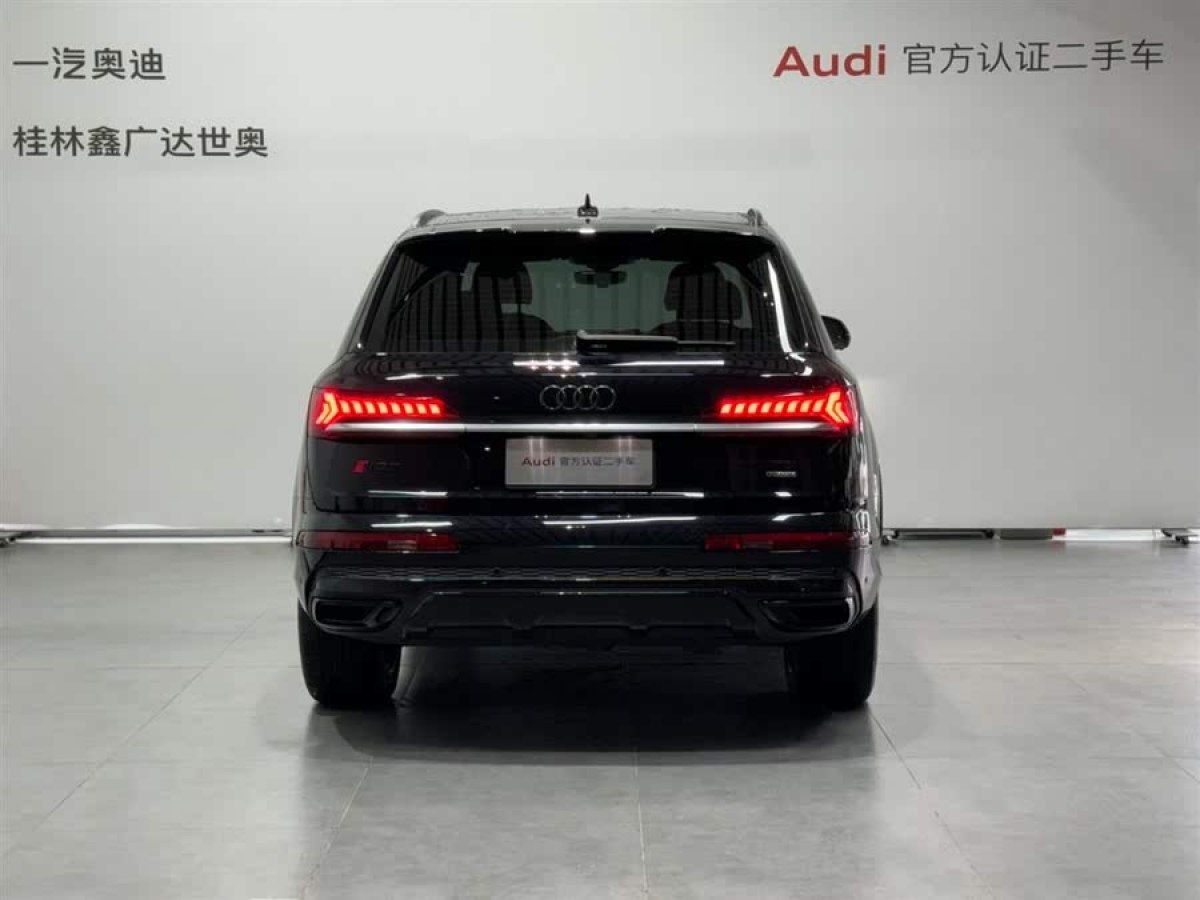 奧迪 奧迪Q7  2023款 55 TFSI quattro S line運動型圖片