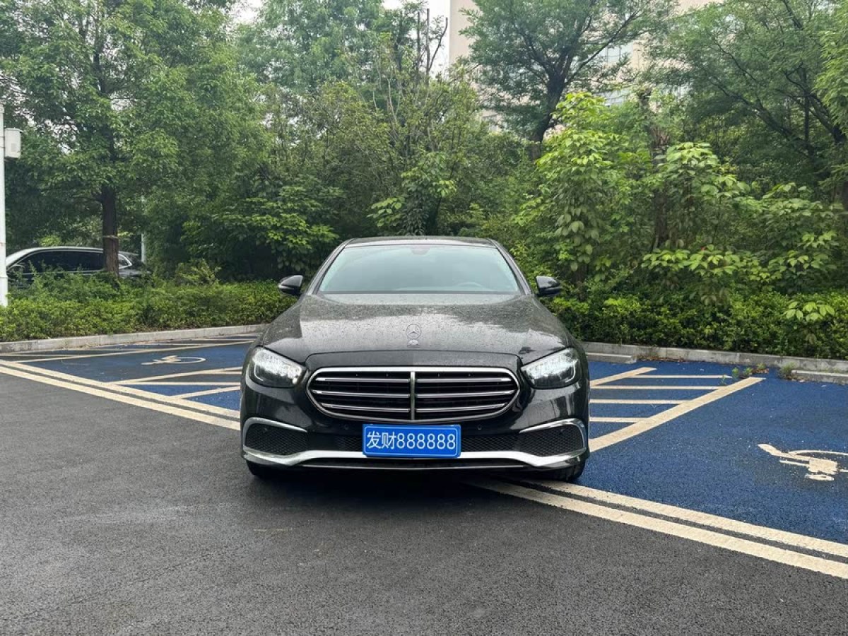 奔馳 奔馳E級  2022款 改款 E 260 L圖片