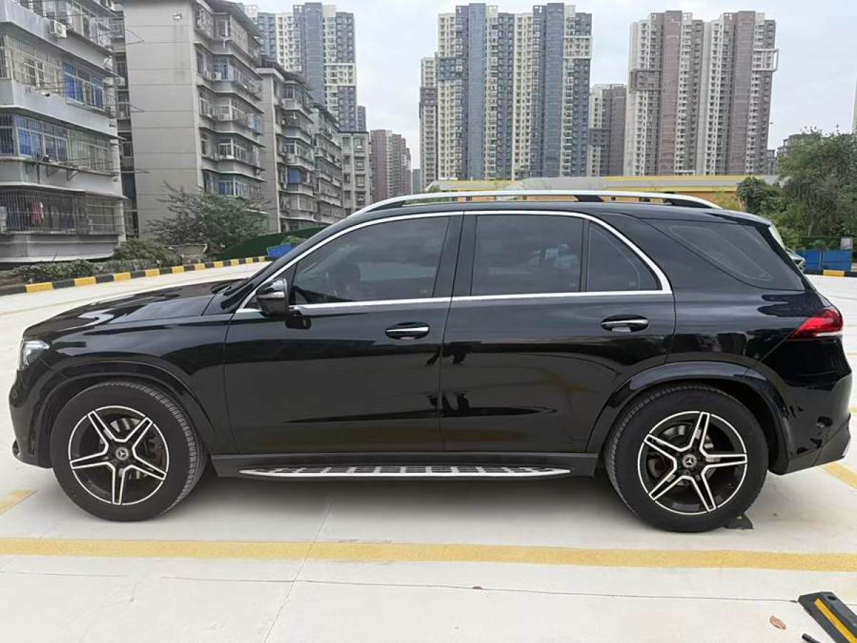 2021年7月奔馳 奔馳GLE  2021款 GLE 350 4MATIC 動(dòng)感型