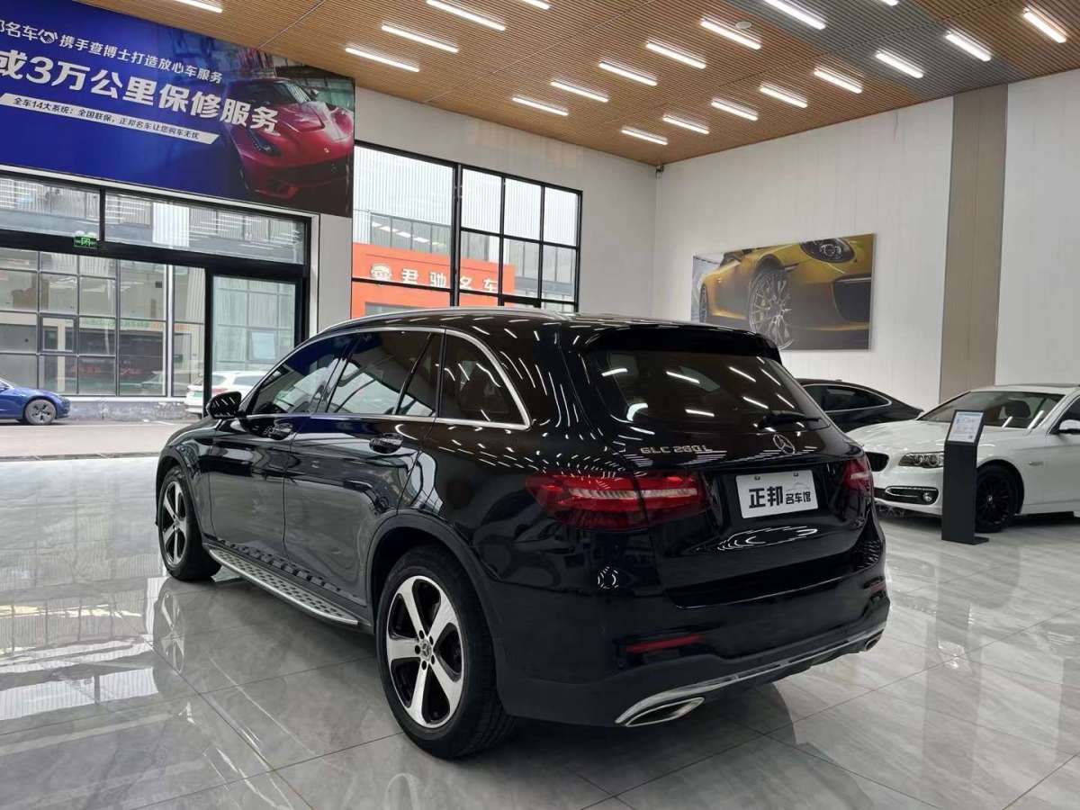 2019年6月奔馳 奔馳GLC  2019款 GLC 260 4MATIC 豪華型