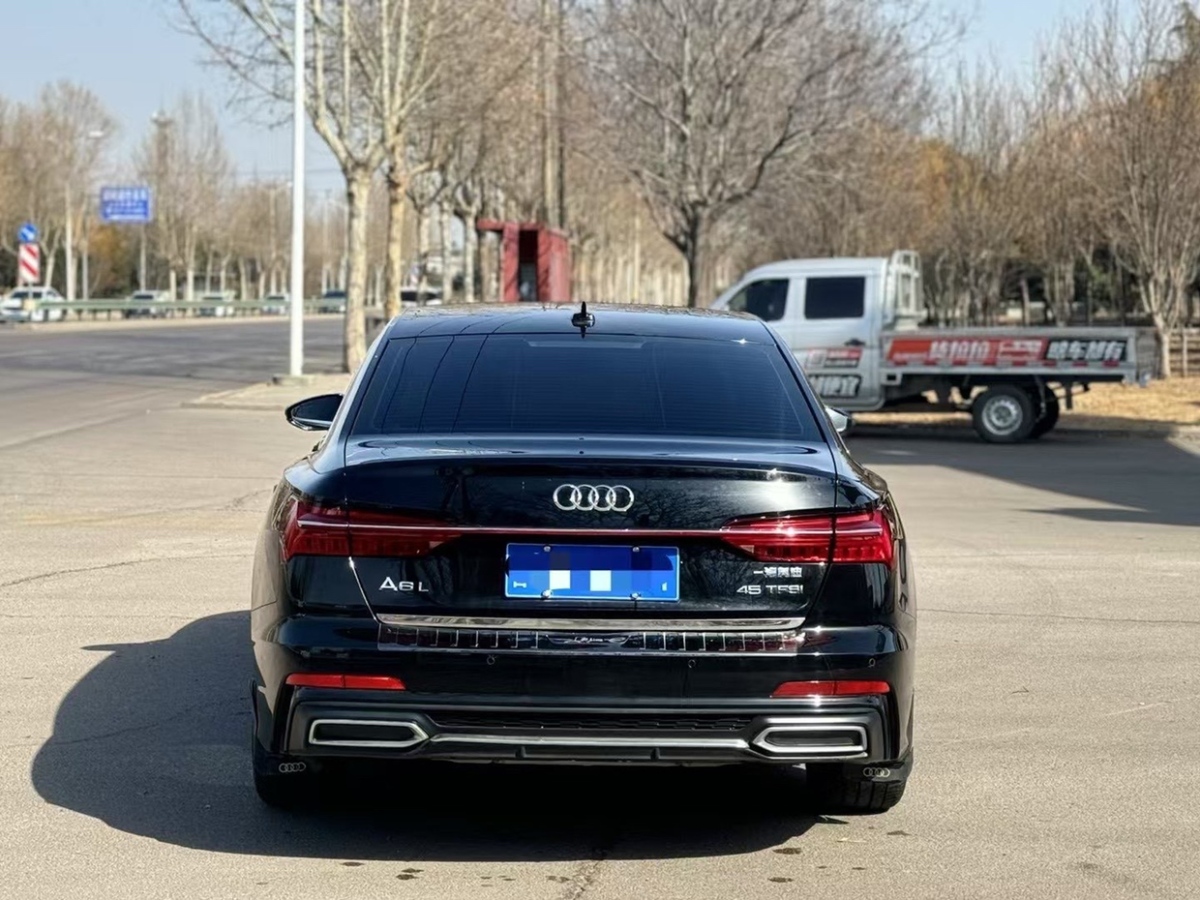 奧迪 奧迪A6L  2019款 45 TFSI 臻選動(dòng)感型圖片