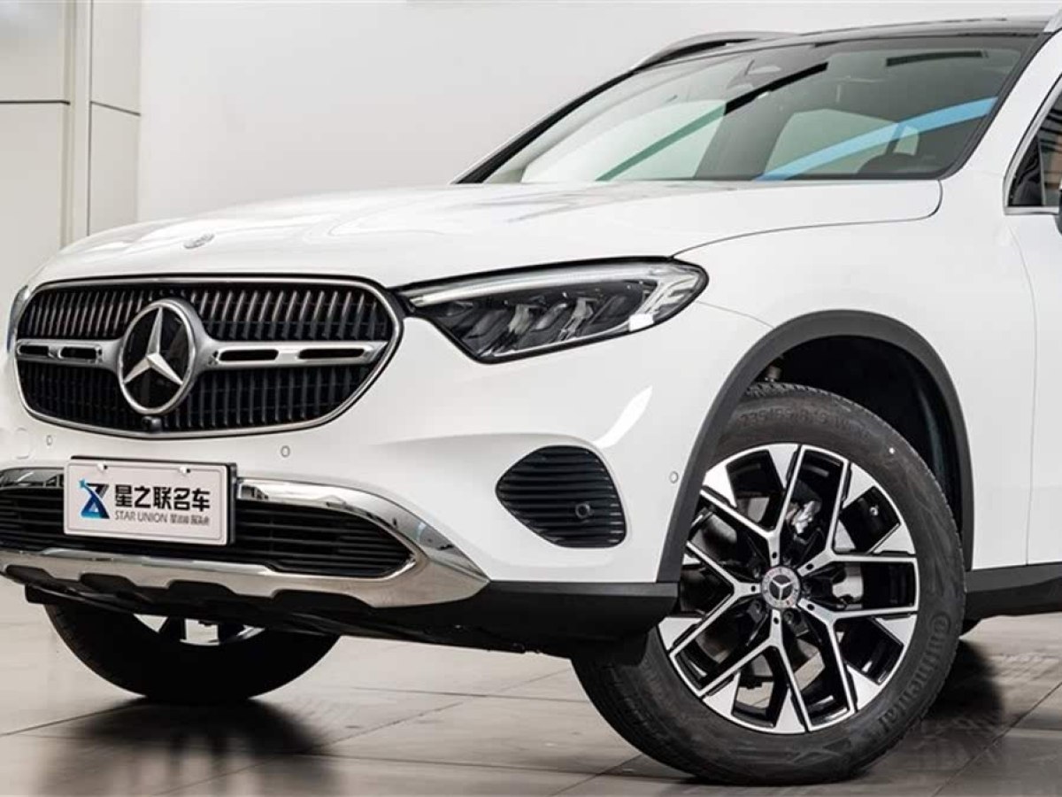 奔馳 奔馳GLC  2018款 改款 GLC 260 4MATIC 動(dòng)感型圖片