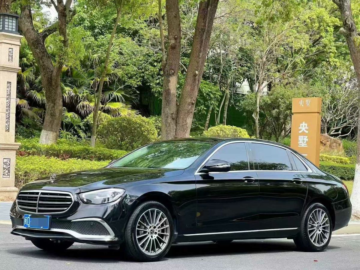 奔馳 禮驪汽車V級  2023款 醒獅系列 2.0T 琥 7座圖片