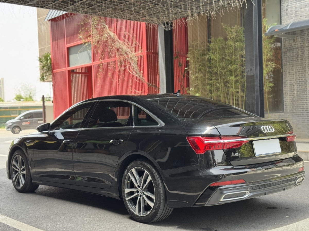 奧迪 奧迪A6L  2021款 40 TFSI 豪華動感型圖片